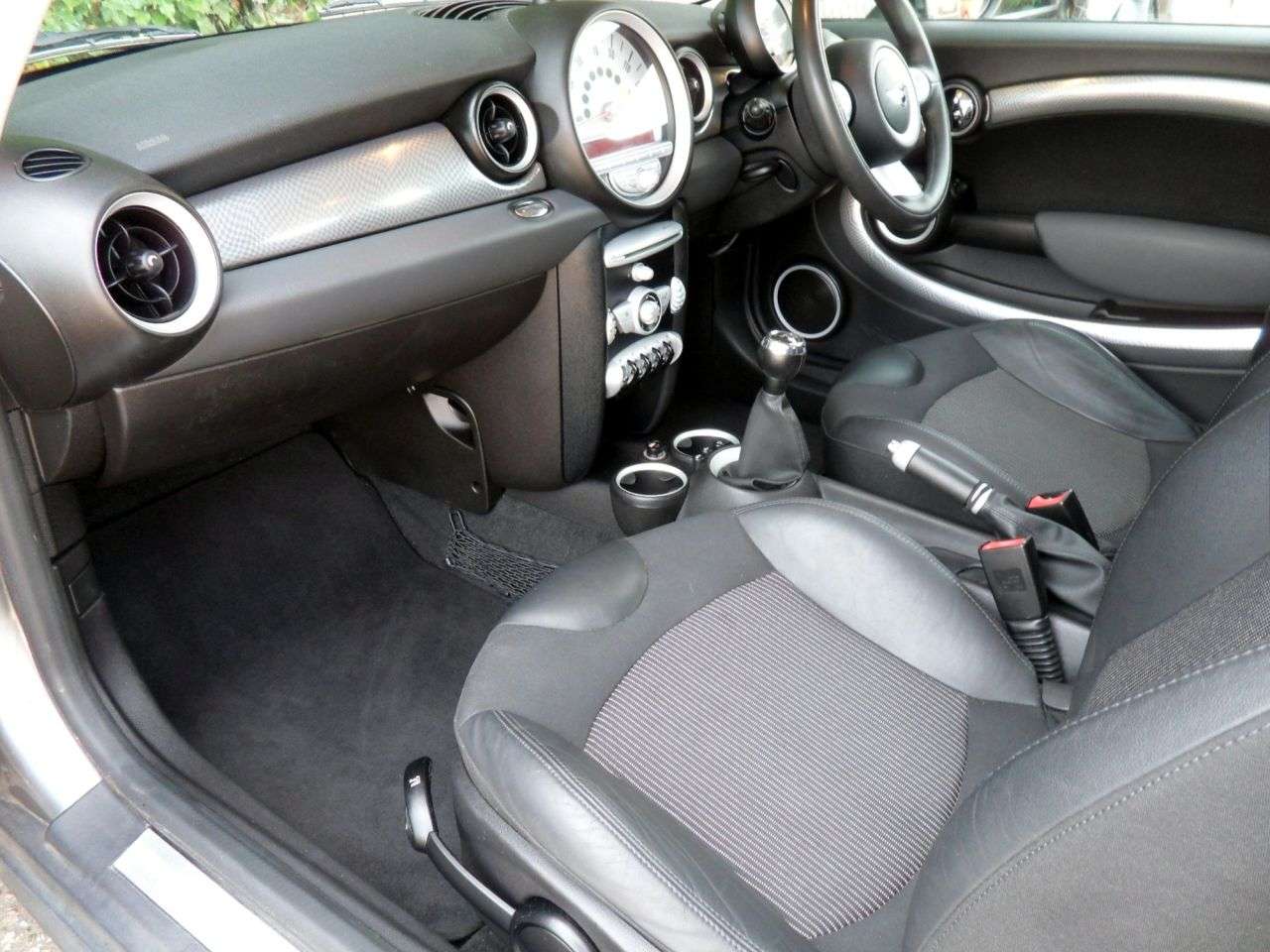2008 MINI CLUBMAN 2008 MINI CLUBMAN