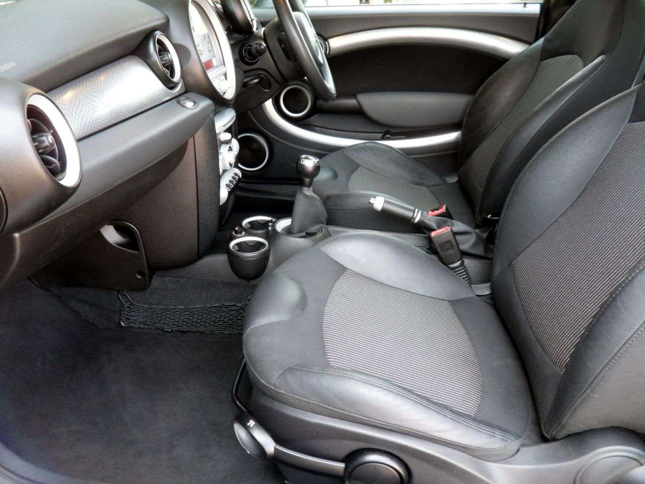 2008 MINI CLUBMAN 2008 MINI CLUBMAN