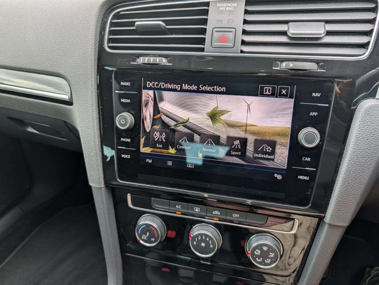 2018 VOLKSWAGEN GOLF 2018 VOLKSWAGEN GOLF