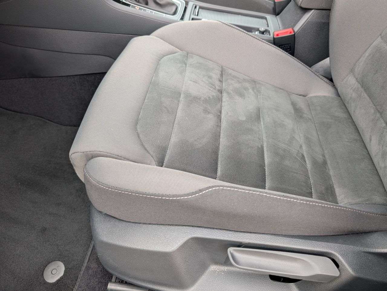 2018 VOLKSWAGEN GOLF 2018 VOLKSWAGEN GOLF