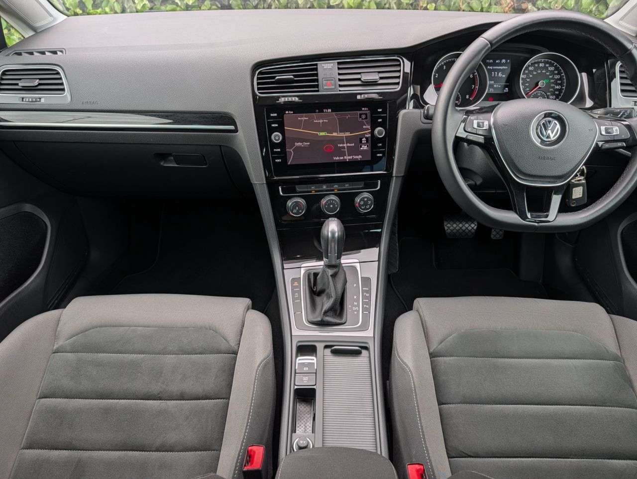 2018 VOLKSWAGEN GOLF 2018 VOLKSWAGEN GOLF