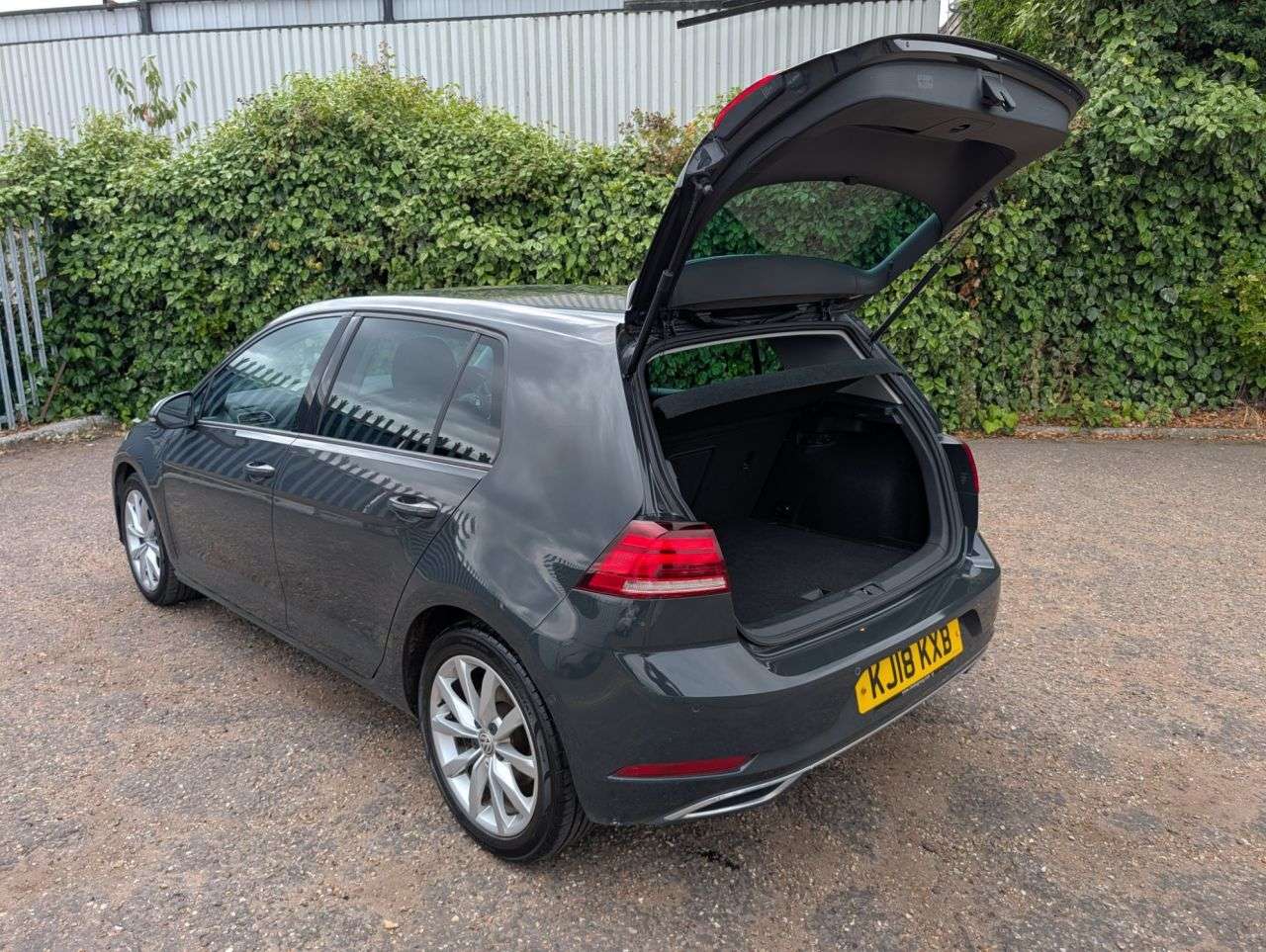 2018 VOLKSWAGEN GOLF 2018 VOLKSWAGEN GOLF