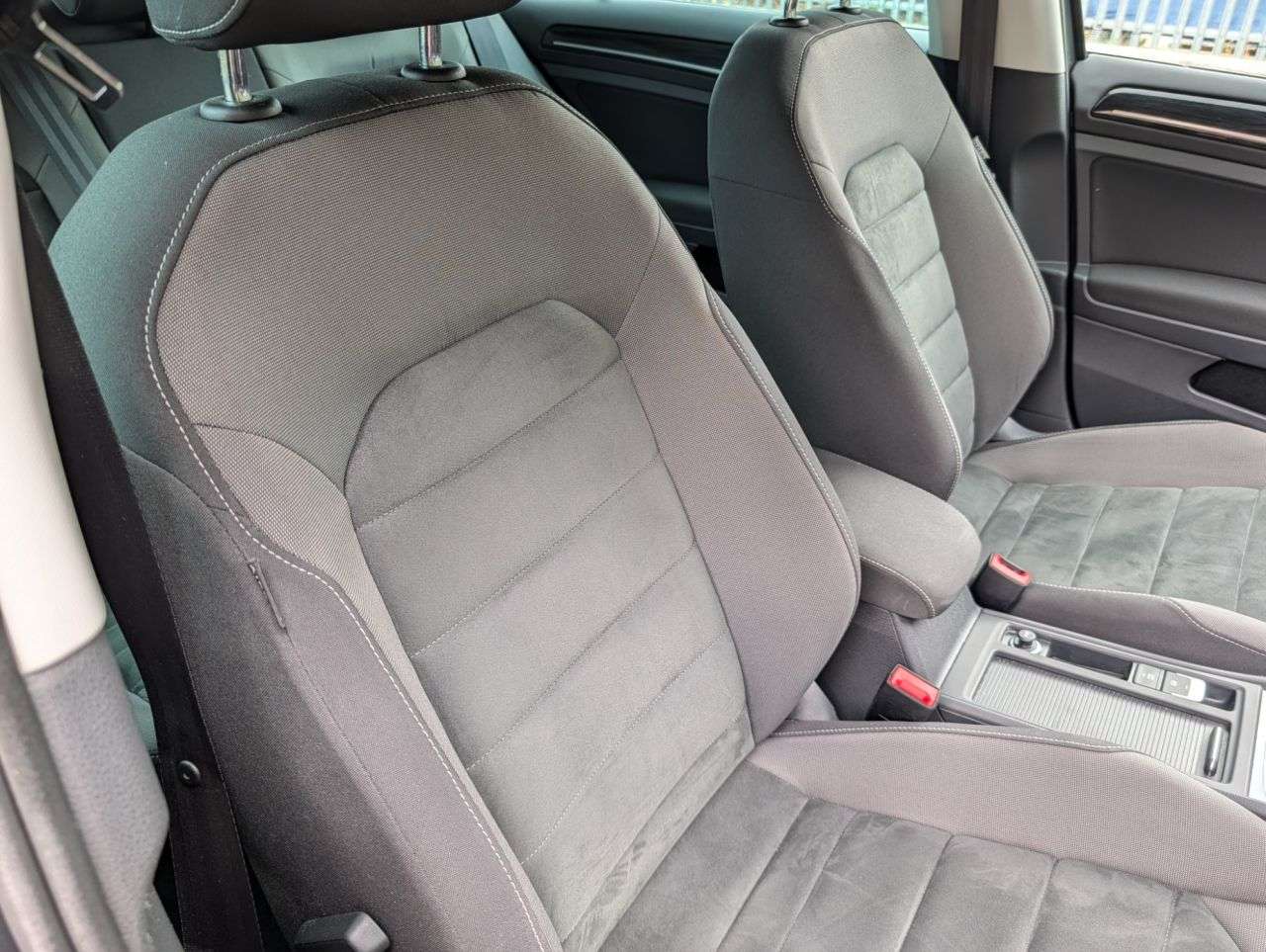 2018 VOLKSWAGEN GOLF 2018 VOLKSWAGEN GOLF