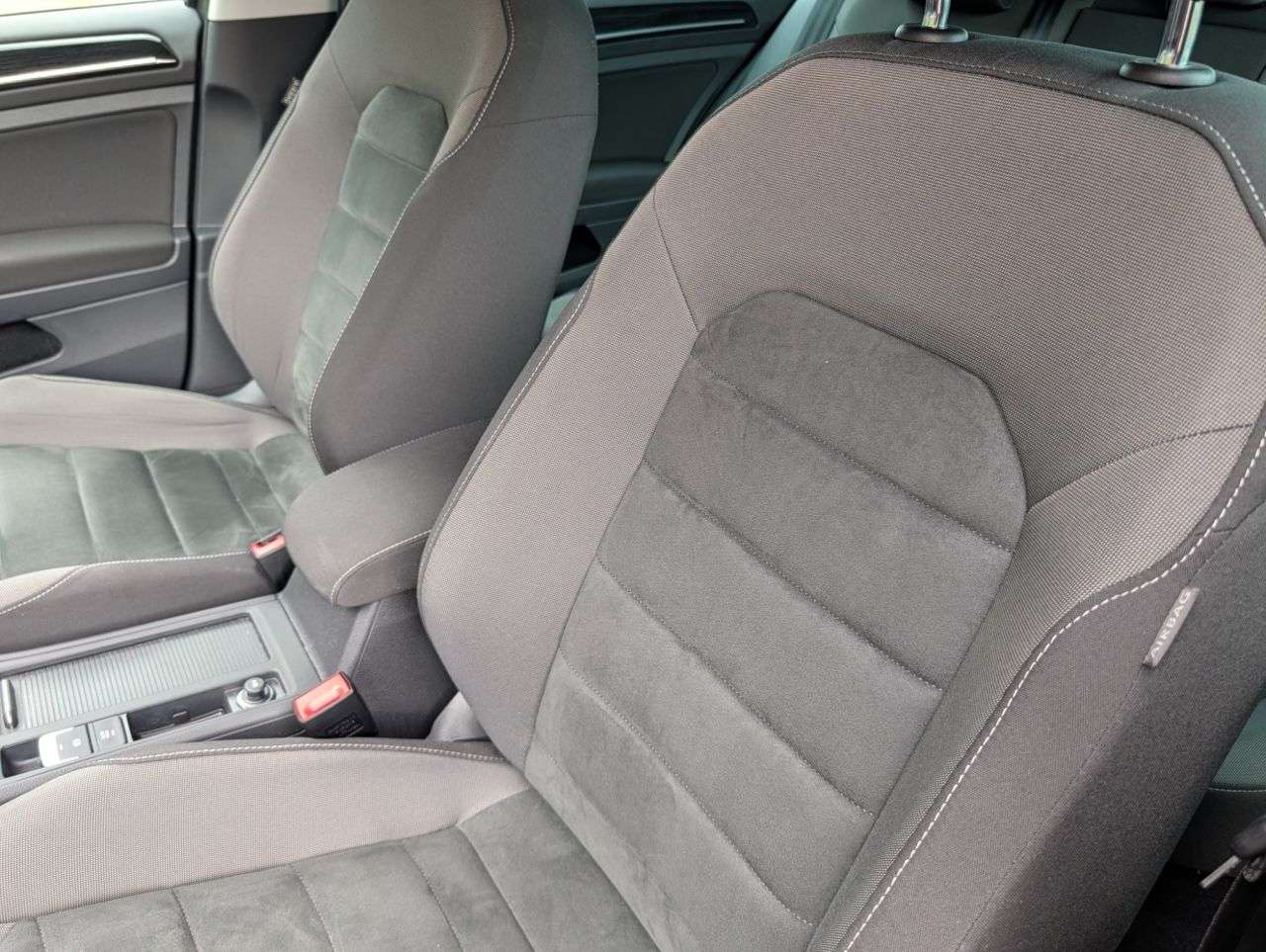 2018 VOLKSWAGEN GOLF 2018 VOLKSWAGEN GOLF