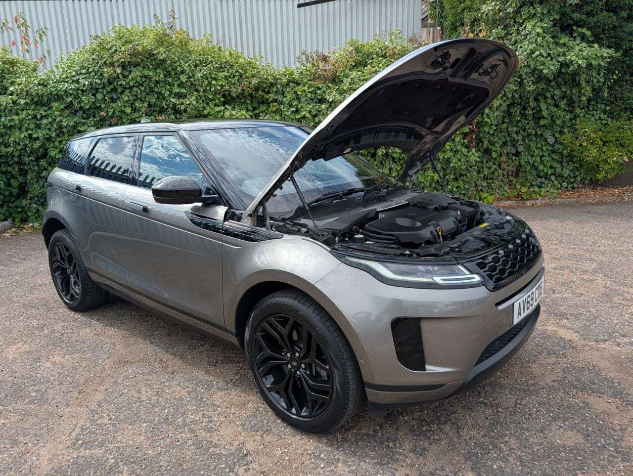 2019 LAND ROVER RANGE ROVER EVOQUE 2019 LAND ROVER RANGE ROVER EVOQUE