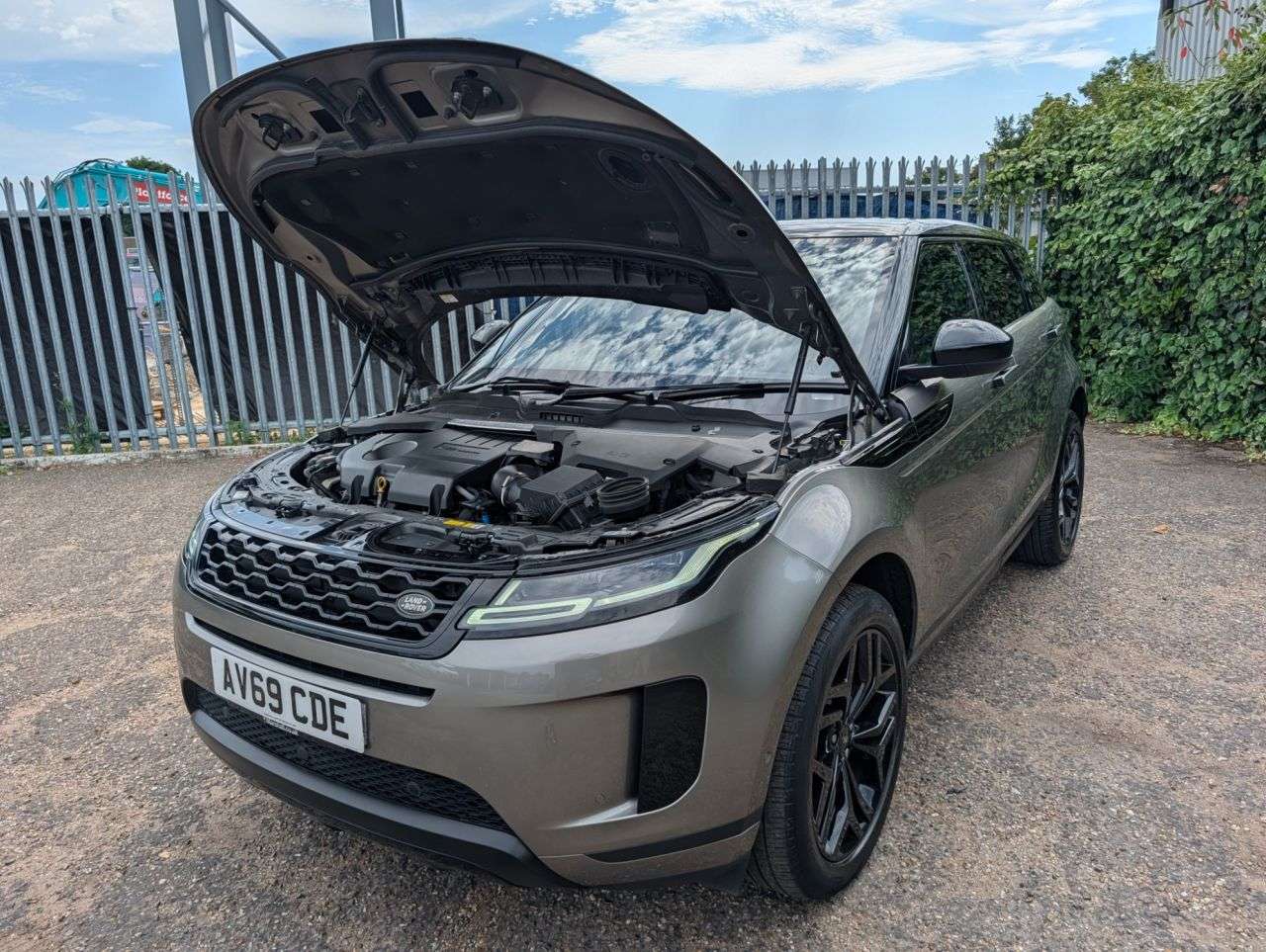 2019 LAND ROVER RANGE ROVER EVOQUE 2019 LAND ROVER RANGE ROVER EVOQUE
