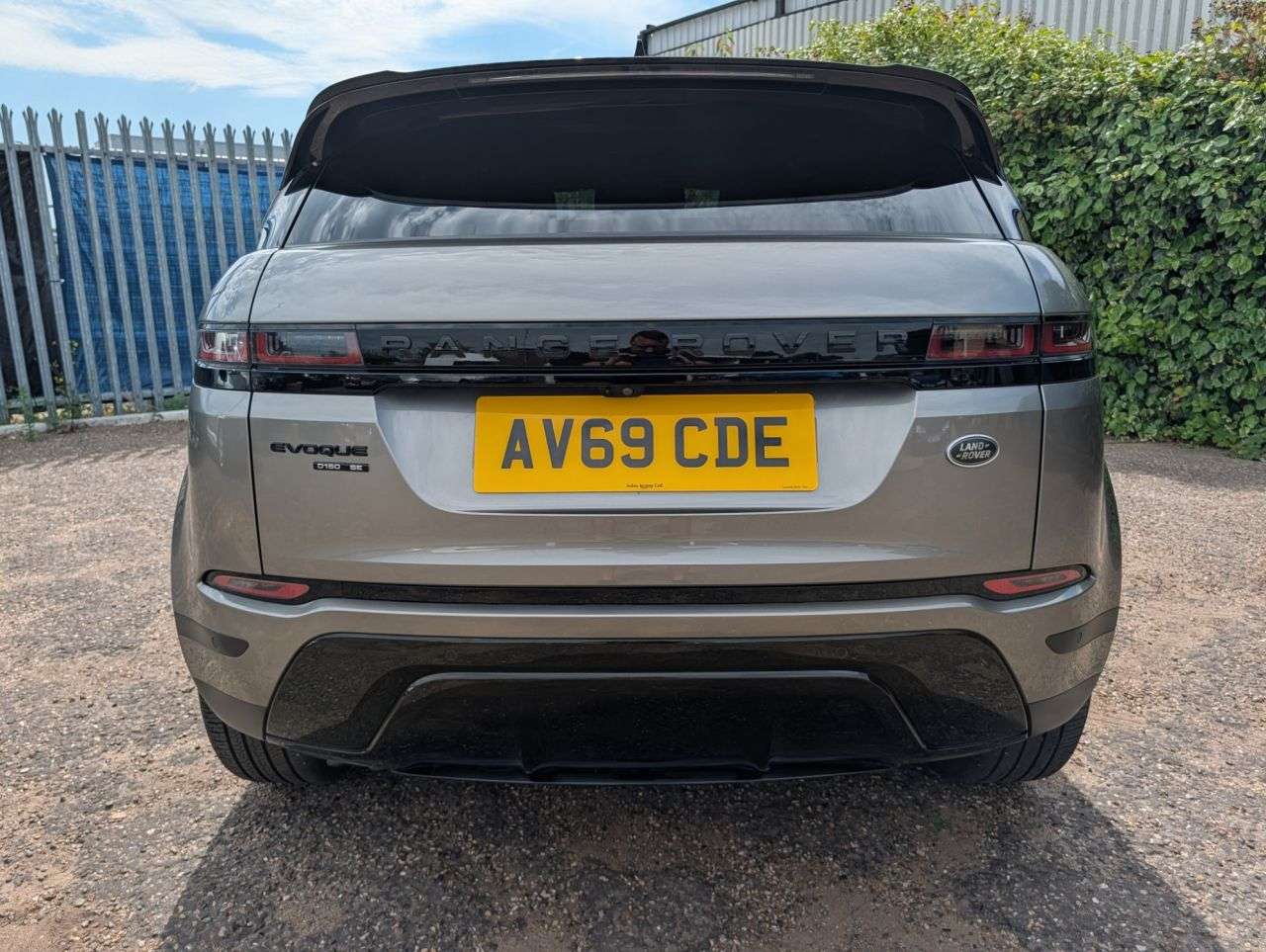 2019 LAND ROVER RANGE ROVER EVOQUE 2019 LAND ROVER RANGE ROVER EVOQUE