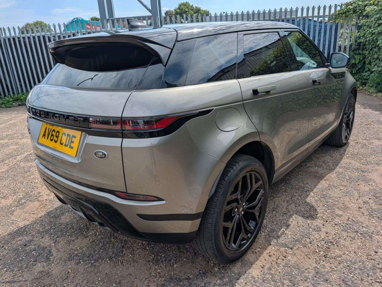 2019 LAND ROVER RANGE ROVER EVOQUE 2019 LAND ROVER RANGE ROVER EVOQUE