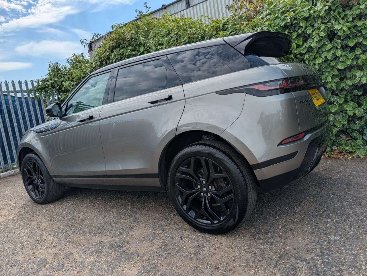 2019 LAND ROVER RANGE ROVER EVOQUE 2019 LAND ROVER RANGE ROVER EVOQUE