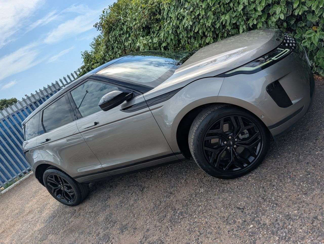 2019 LAND ROVER RANGE ROVER EVOQUE 2019 LAND ROVER RANGE ROVER EVOQUE