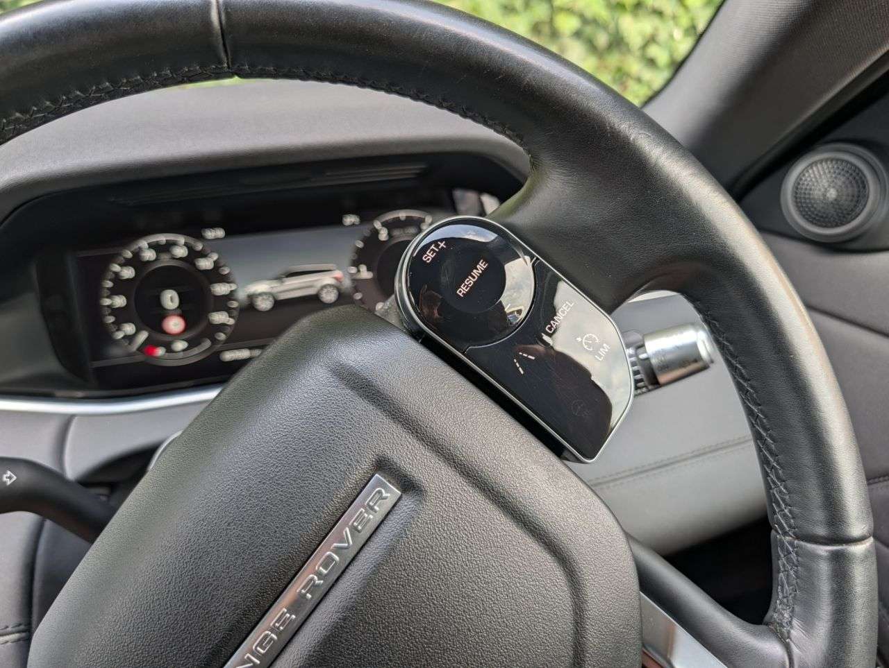 2019 LAND ROVER RANGE ROVER EVOQUE 2019 LAND ROVER RANGE ROVER EVOQUE