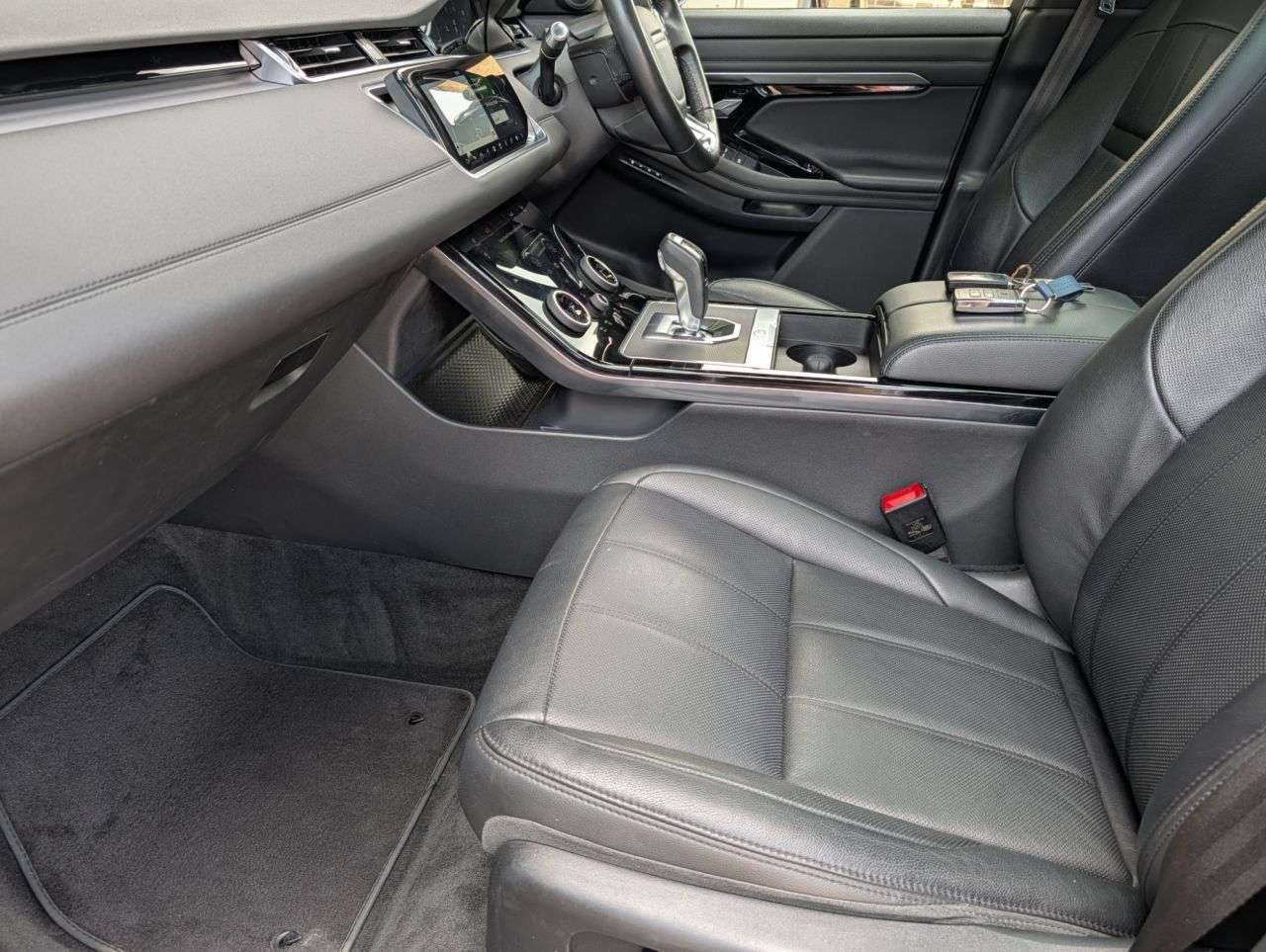 2019 LAND ROVER RANGE ROVER EVOQUE 2019 LAND ROVER RANGE ROVER EVOQUE