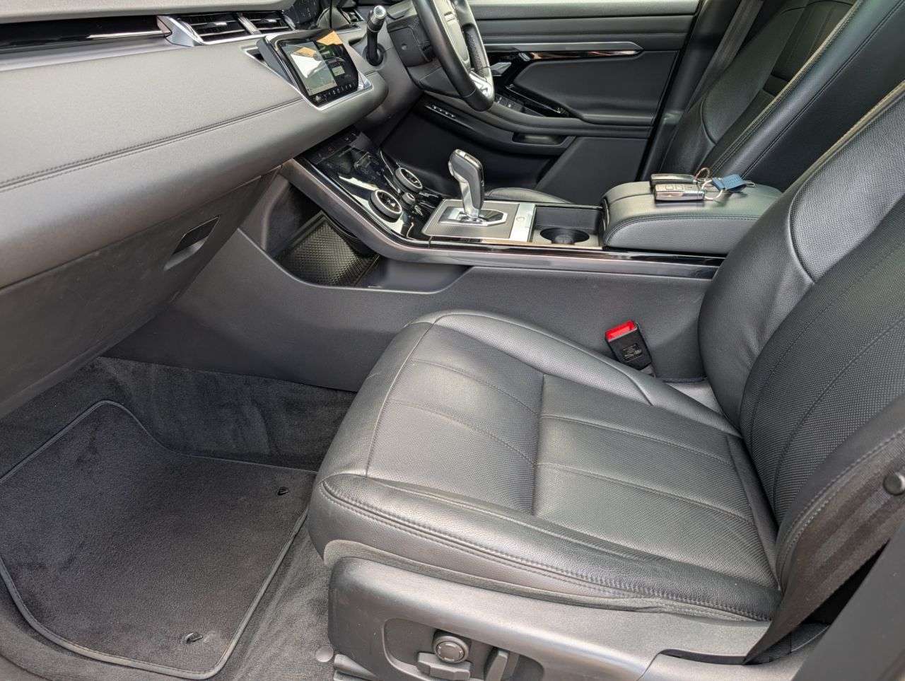 2019 LAND ROVER RANGE ROVER EVOQUE 2019 LAND ROVER RANGE ROVER EVOQUE