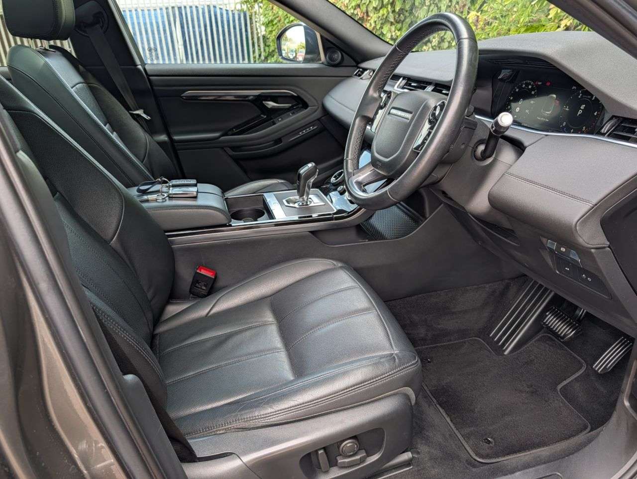 2019 LAND ROVER RANGE ROVER EVOQUE 2019 LAND ROVER RANGE ROVER EVOQUE