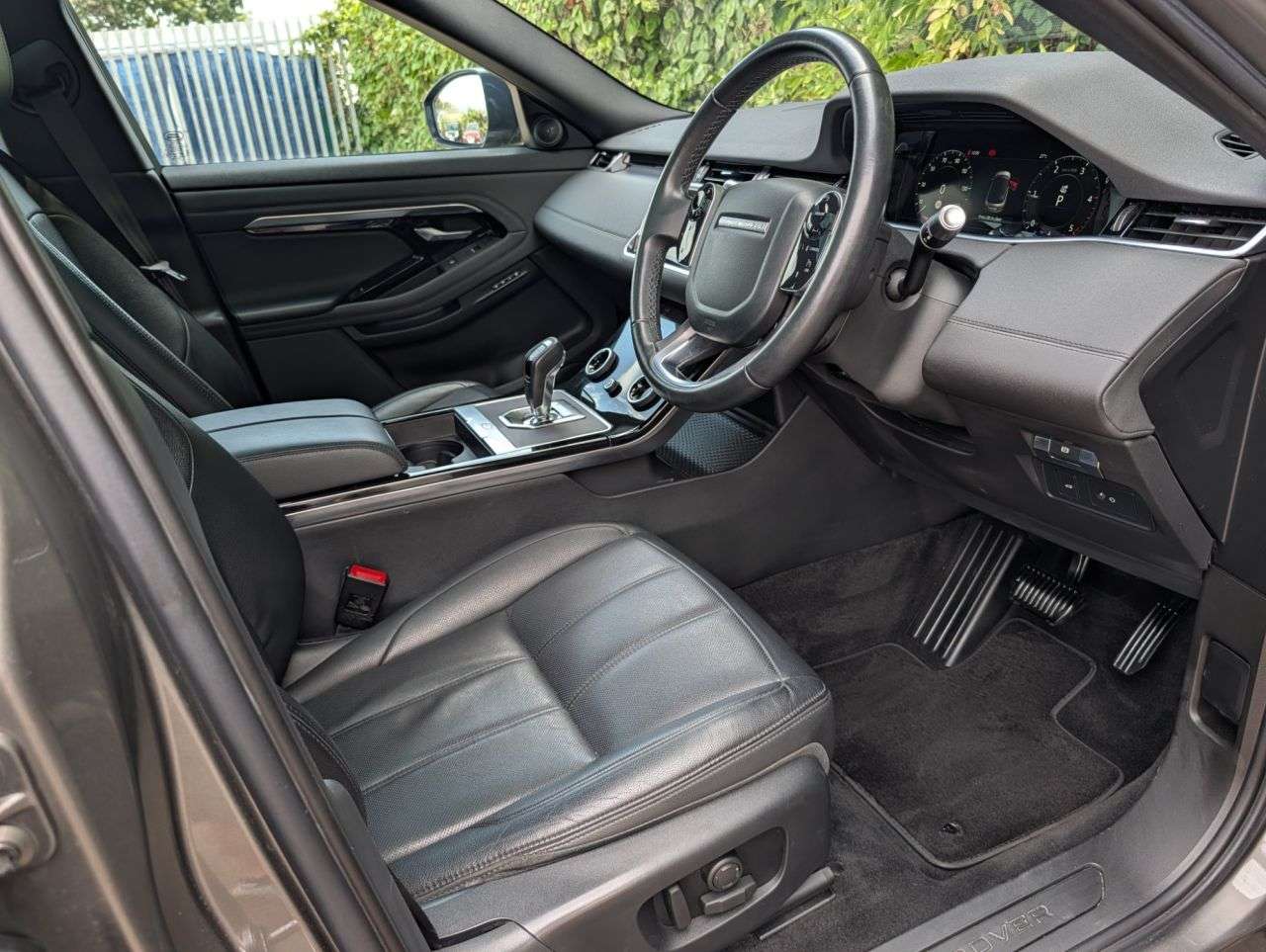 2019 LAND ROVER RANGE ROVER EVOQUE 2019 LAND ROVER RANGE ROVER EVOQUE