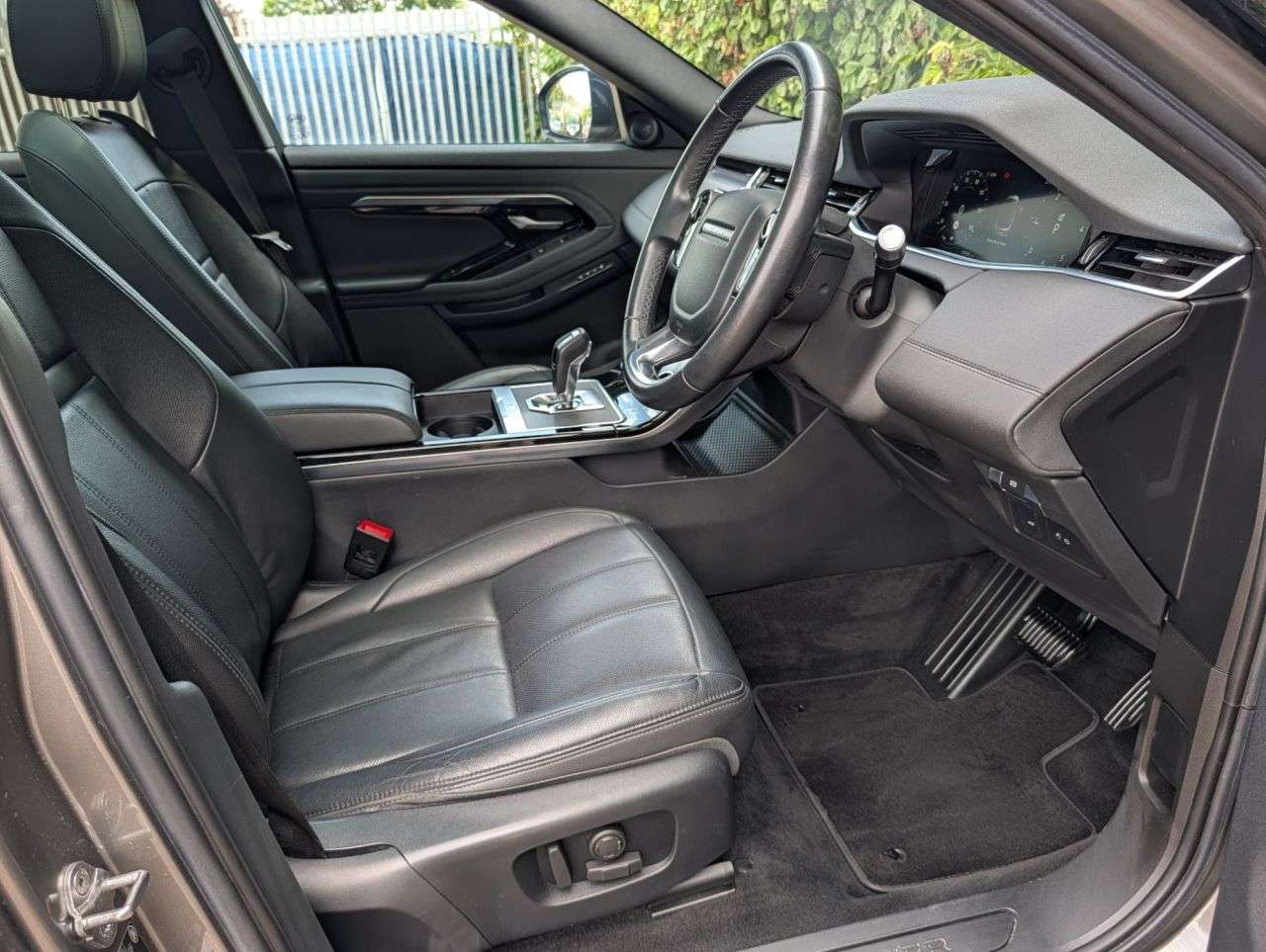 2019 LAND ROVER RANGE ROVER EVOQUE 2019 LAND ROVER RANGE ROVER EVOQUE