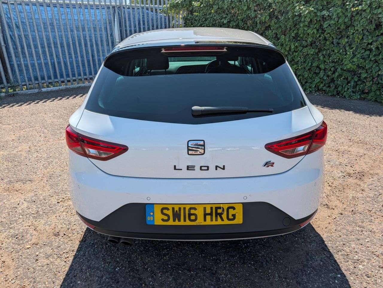 A 2016 SEAT LEON 1.4 EcoTSI FR Hatchback 5dr Petrol DSG Euro 6 (s/s) (150 ps) Petrol Automat A 2016 SEAT LEON 1.4 EcoTSI FR Hatchback 5dr Petrol DSG Euro 6 (s/s) (150 ps) Petrol Automat