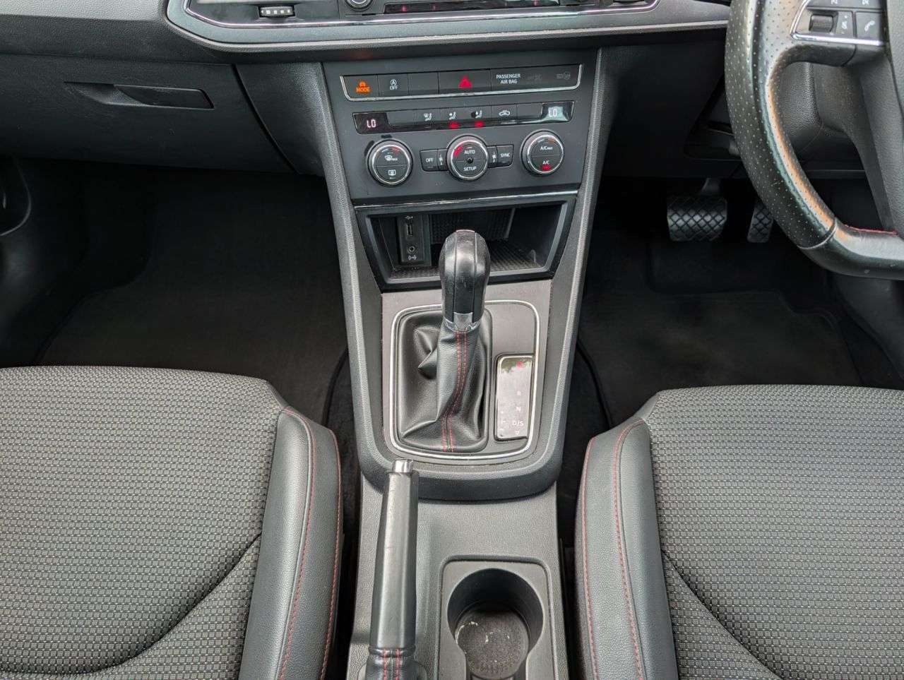 2016 SEAT LEON 2016 SEAT LEON