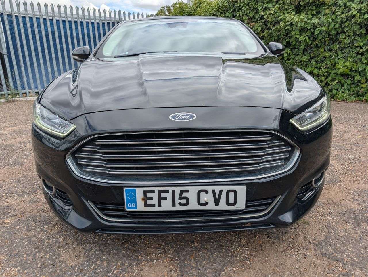 A 2015 FORD MONDEO 1.6 TDCi ECOnetic Titanium Hatchback 5dr Diesel Manual Euro 5 (s/s) (115 ps A 2015 FORD MONDEO 1.6 TDCi ECOnetic Titanium Hatchback 5dr Diesel Manual Euro 5 (s/s) (115 ps