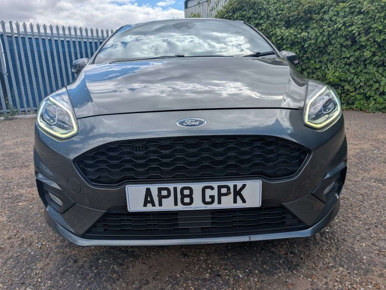 A 2018 FORD FIESTA 1.0T EcoBoost ST-Line Hatchback 3dr Petrol Auto Euro 6 (s/s) (100 ps) 2Owne A 2018 FORD FIESTA 1.0T EcoBoost ST-Line Hatchback 3dr Petrol Auto Euro 6 (s/s) (100 ps) 2Owne