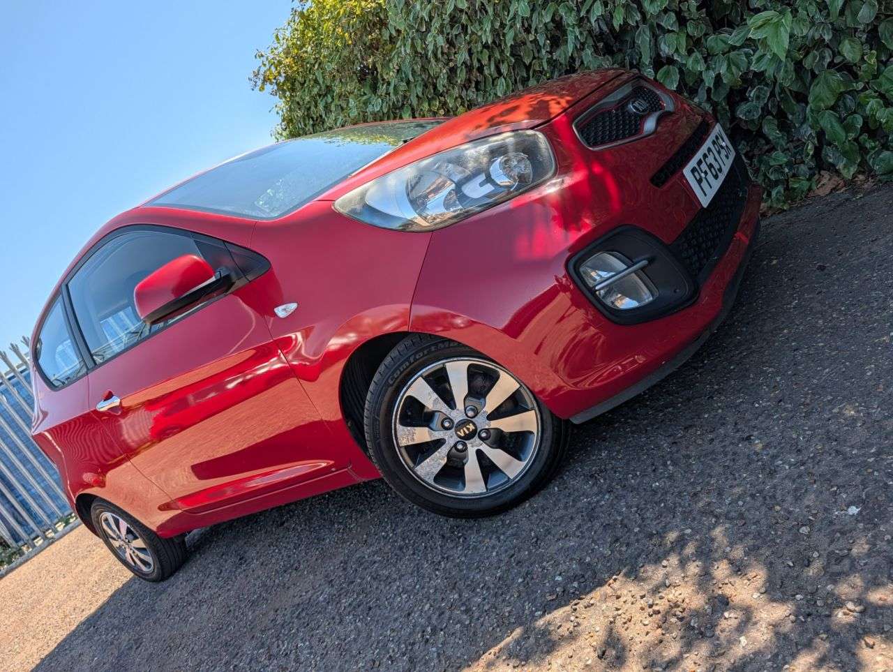 A 2014 KIA PICANTO 1.0 City Hatchback 3dr Petrol Manual Euro 5 (68 bhp) IdealFirstCar £20Tax L A 2014 KIA PICANTO 1.0 City Hatchback 3dr Petrol Manual Euro 5 (68 bhp) IdealFirstCar £20Tax L