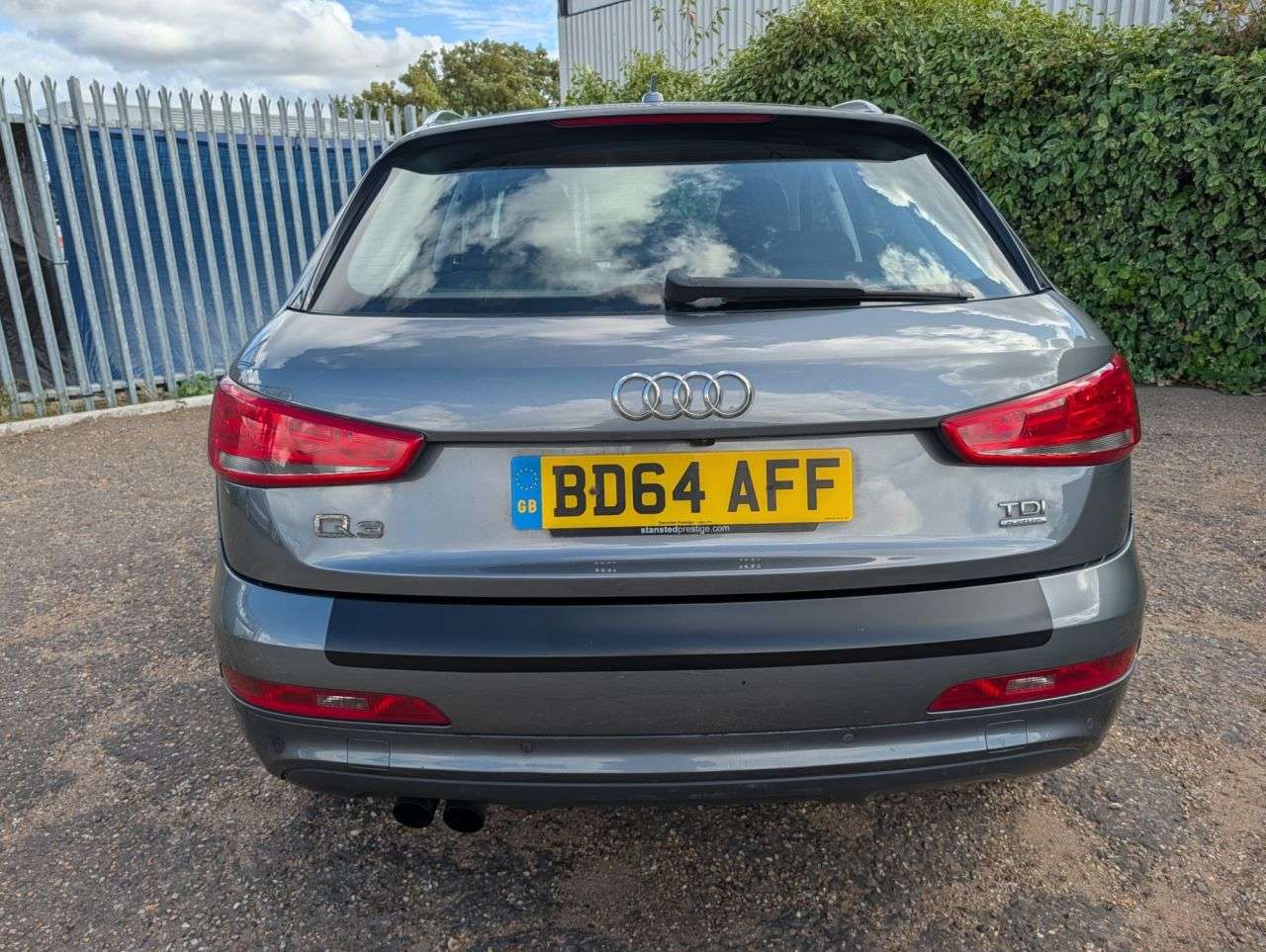 A 2014 AUDI Q3 2.0 TDI SE SUV 5dr Diesel Manual quattro Euro 5 (s/s) (140 ps) A 2014 AUDI Q3 2.0 TDI SE SUV 5dr Diesel Manual quattro Euro 5 (s/s) (140 ps)
