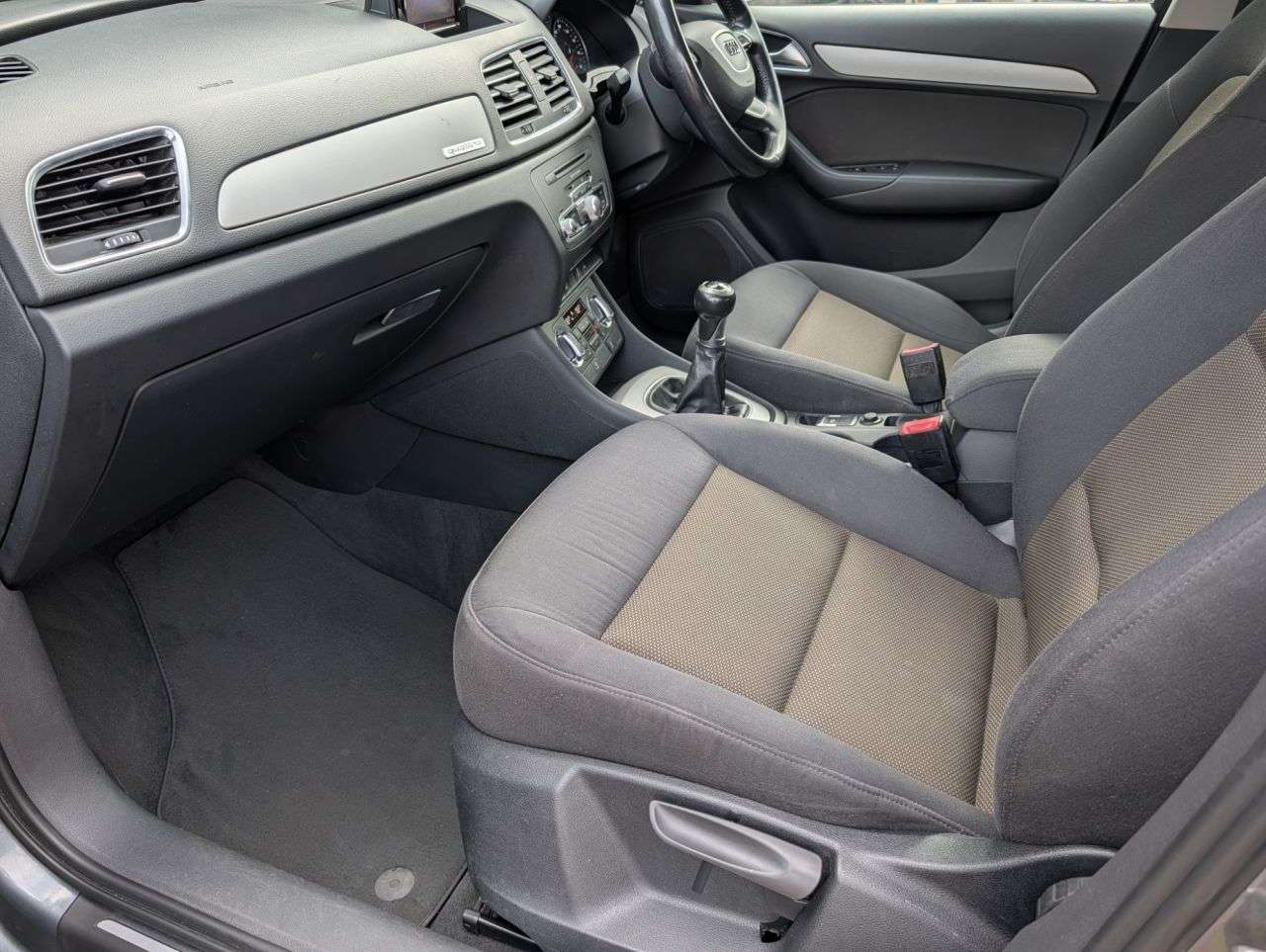 2014 AUDI Q3 2014 AUDI Q3