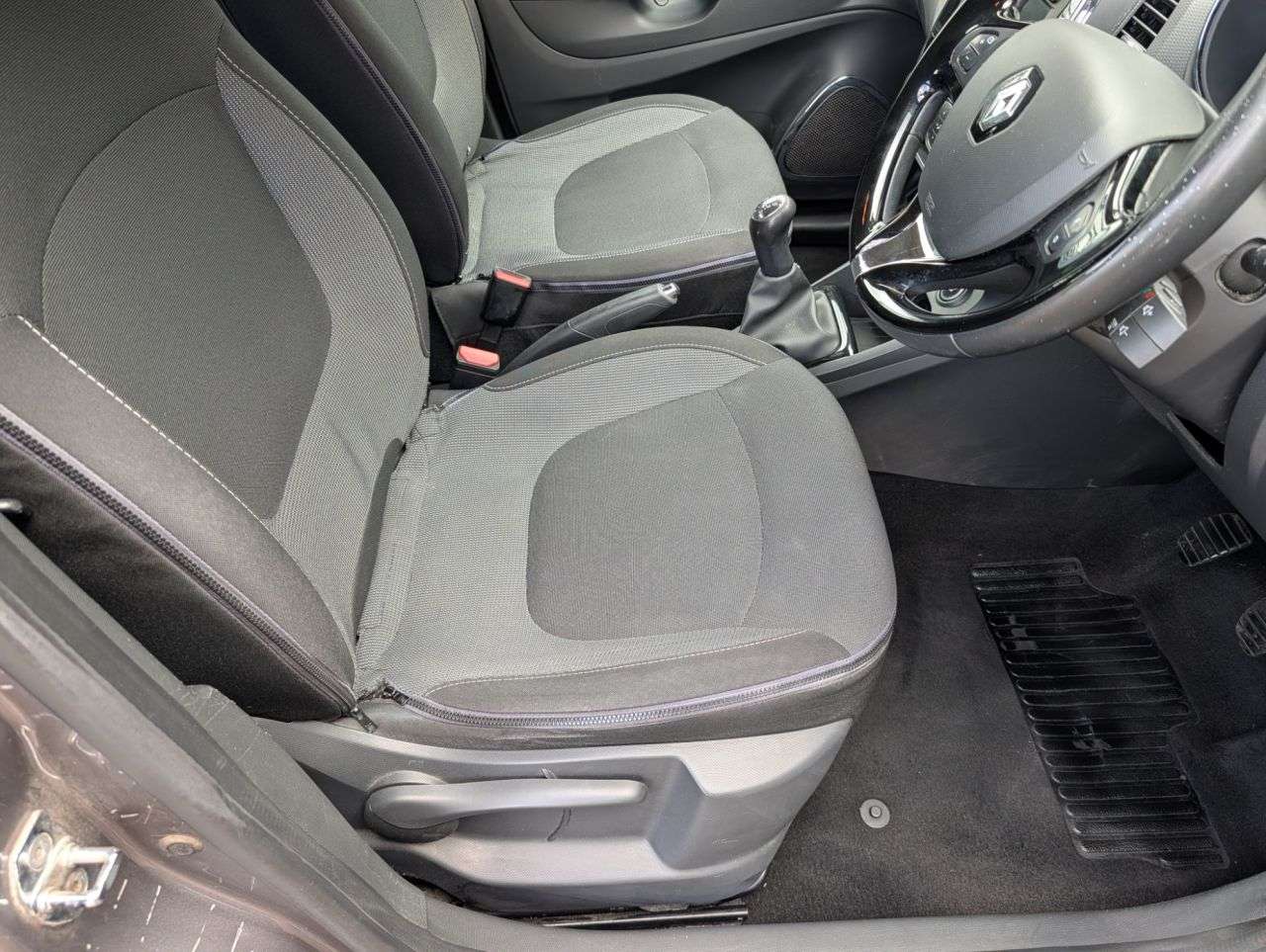 2014 RENAULT CAPTUR 2014 RENAULT CAPTUR