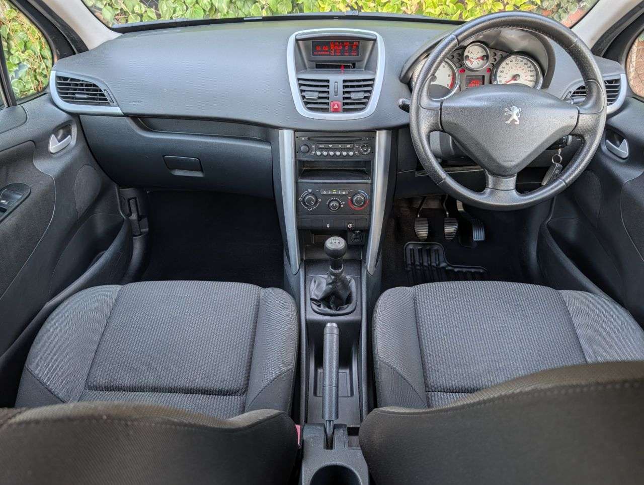 2012 PEUGEOT 207 SW 2012 PEUGEOT 207 SW