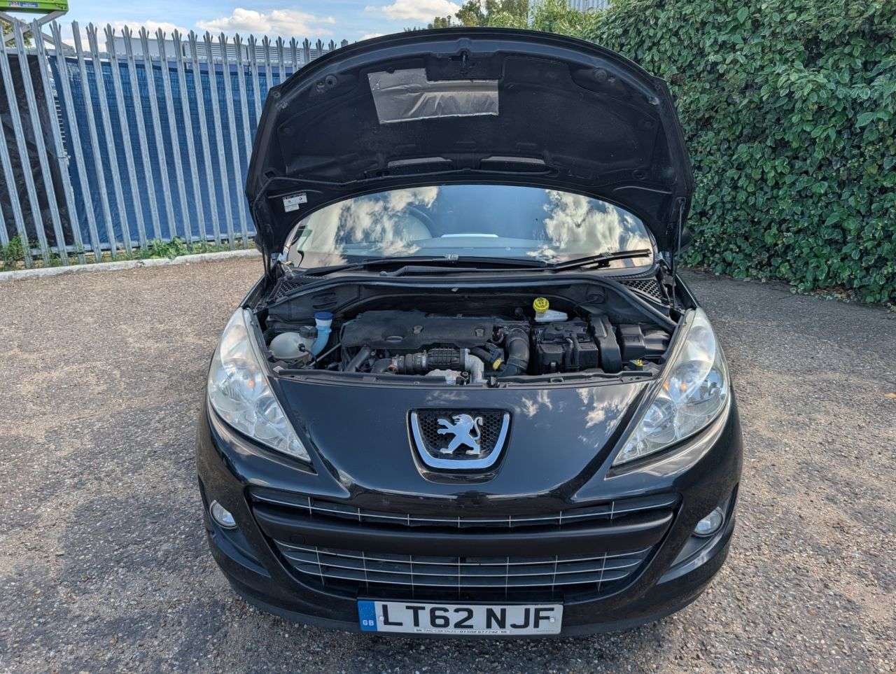 2012 PEUGEOT 207 SW 2012 PEUGEOT 207 SW