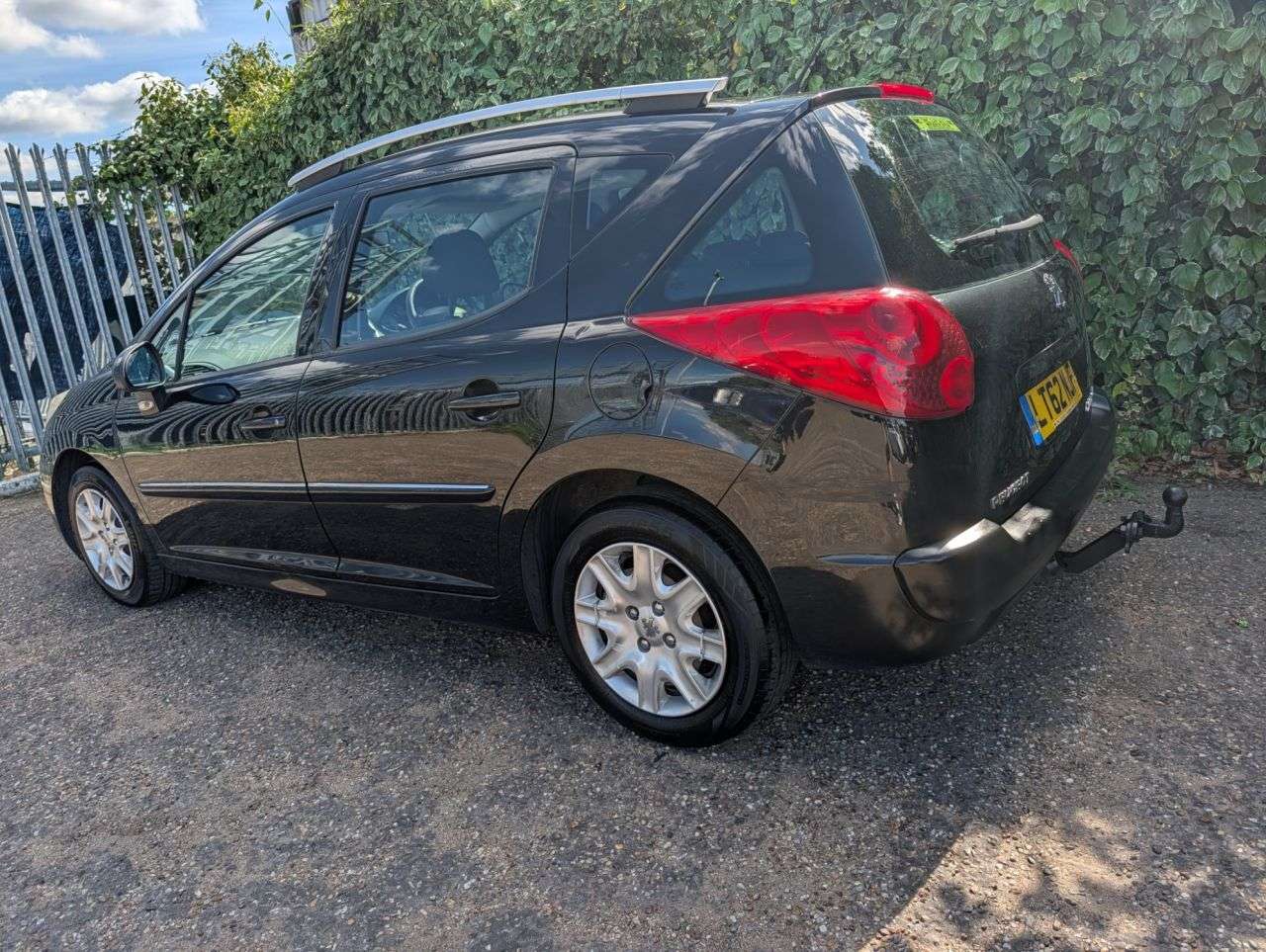 2012 PEUGEOT 207 SW 2012 PEUGEOT 207 SW