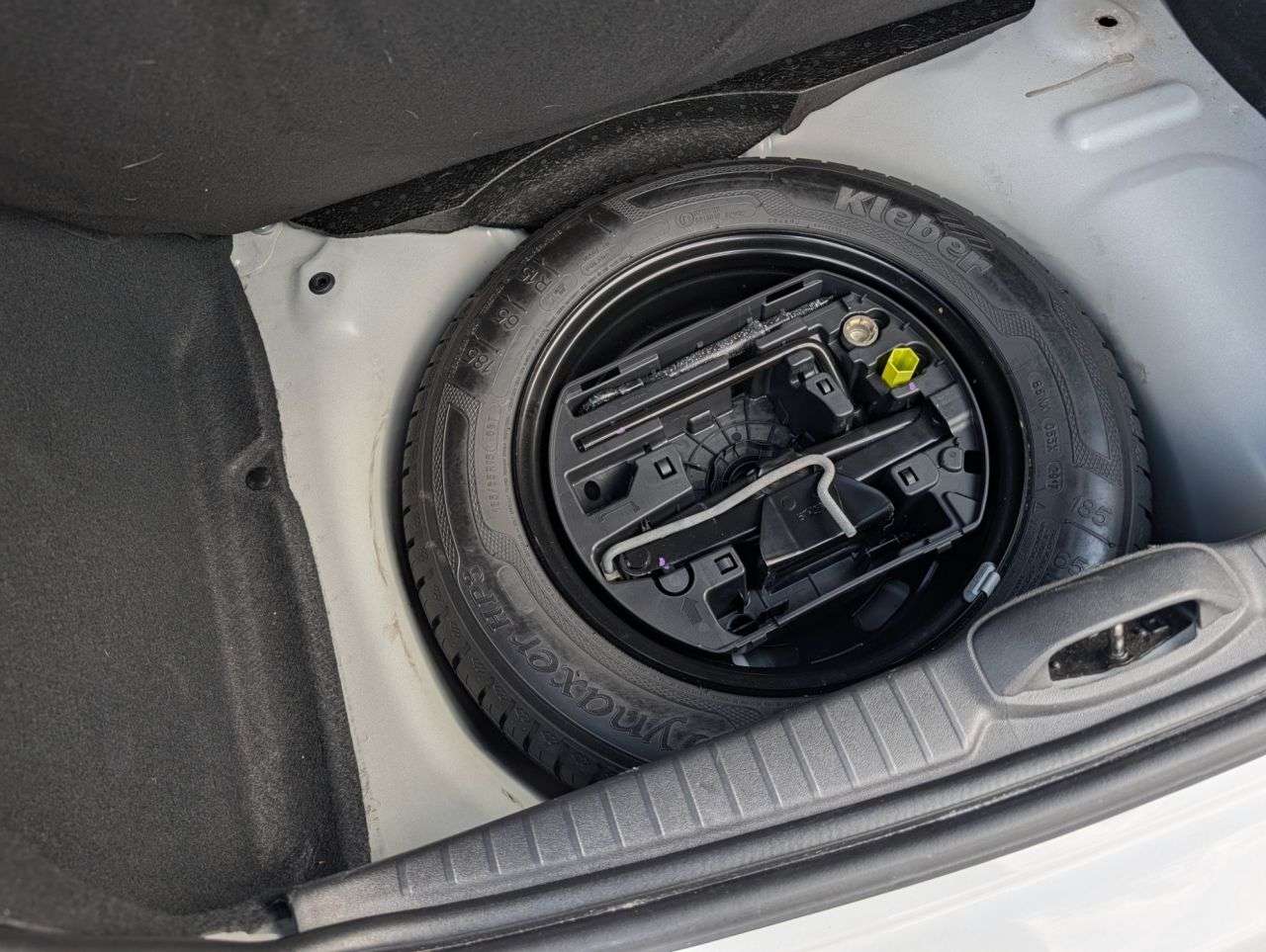 2017 PEUGEOT 208 2017 PEUGEOT 208