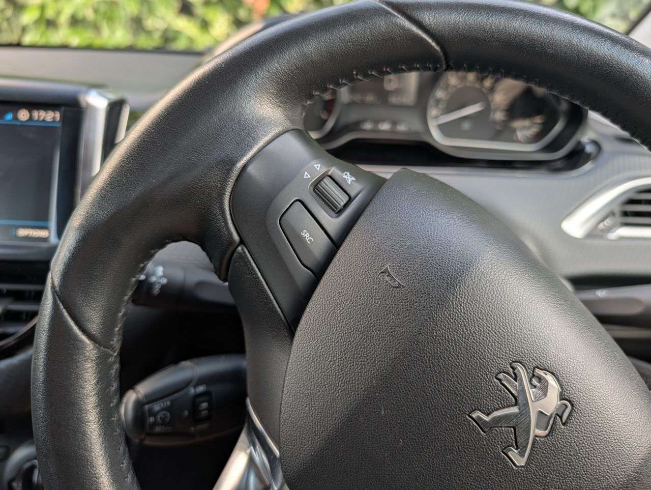 2017 PEUGEOT 208 2017 PEUGEOT 208