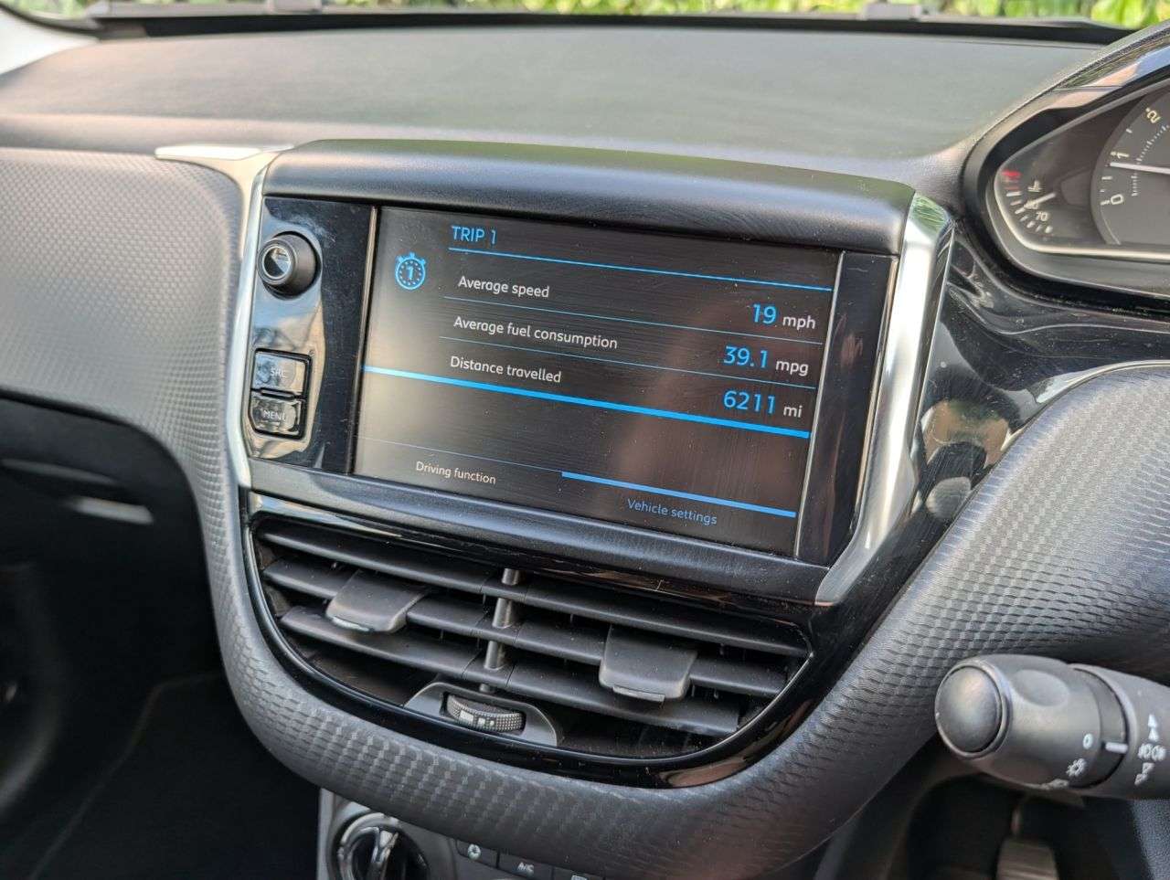 2017 PEUGEOT 208 2017 PEUGEOT 208