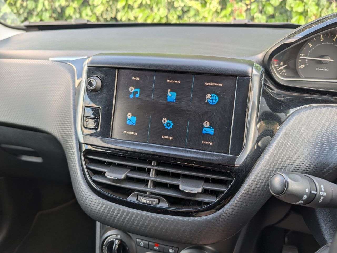 2017 PEUGEOT 208 2017 PEUGEOT 208