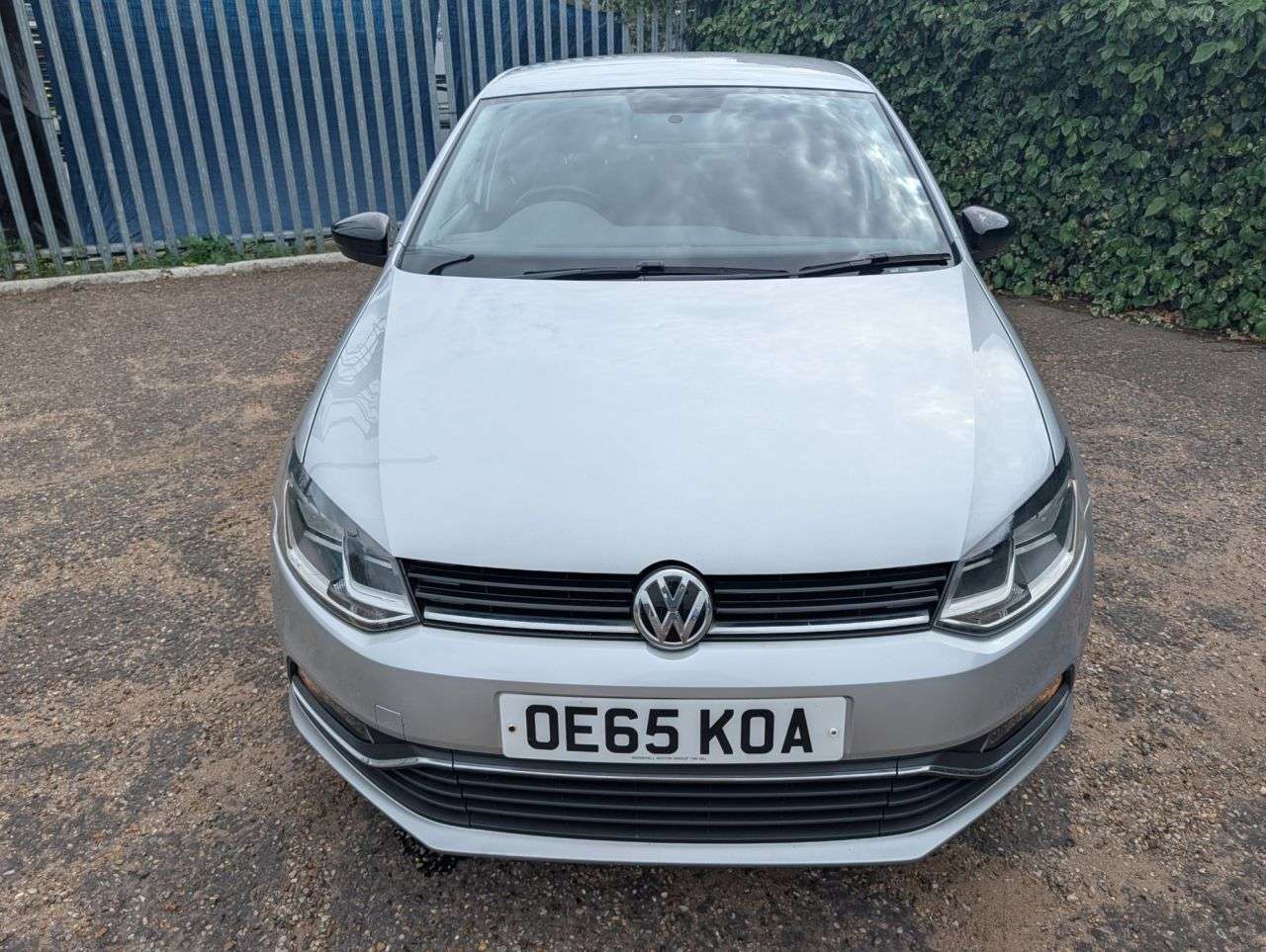 2015 VOLKSWAGEN POLO 2015 VOLKSWAGEN POLO