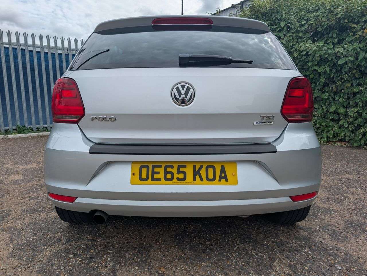 2015 VOLKSWAGEN POLO 2015 VOLKSWAGEN POLO