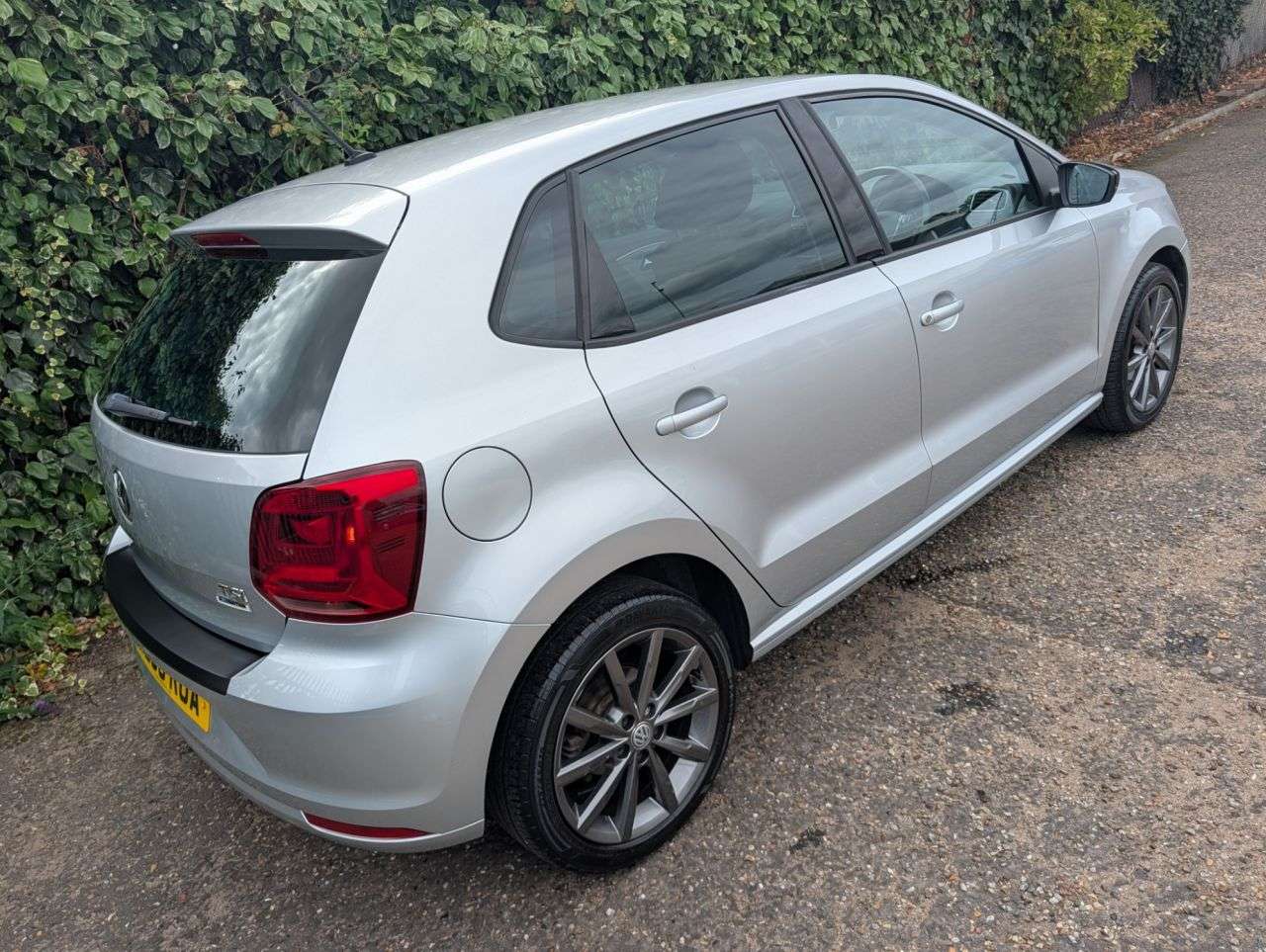 2015 VOLKSWAGEN POLO 2015 VOLKSWAGEN POLO