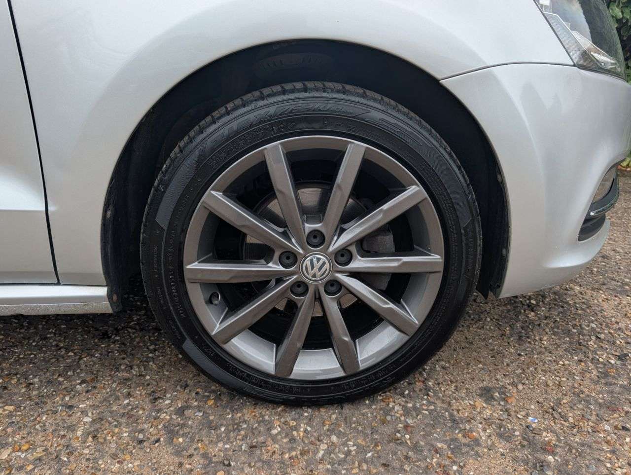 2015 VOLKSWAGEN POLO 2015 VOLKSWAGEN POLO