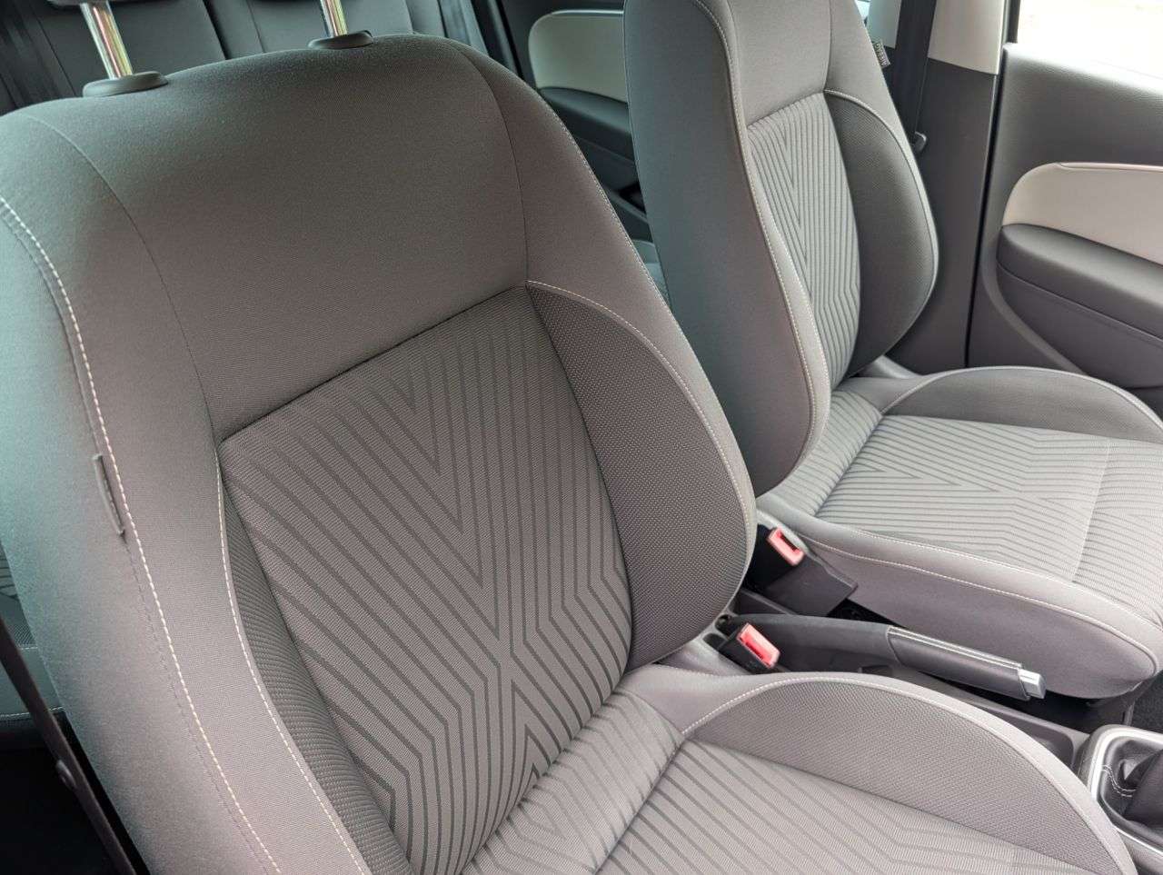 2015 VOLKSWAGEN POLO 2015 VOLKSWAGEN POLO