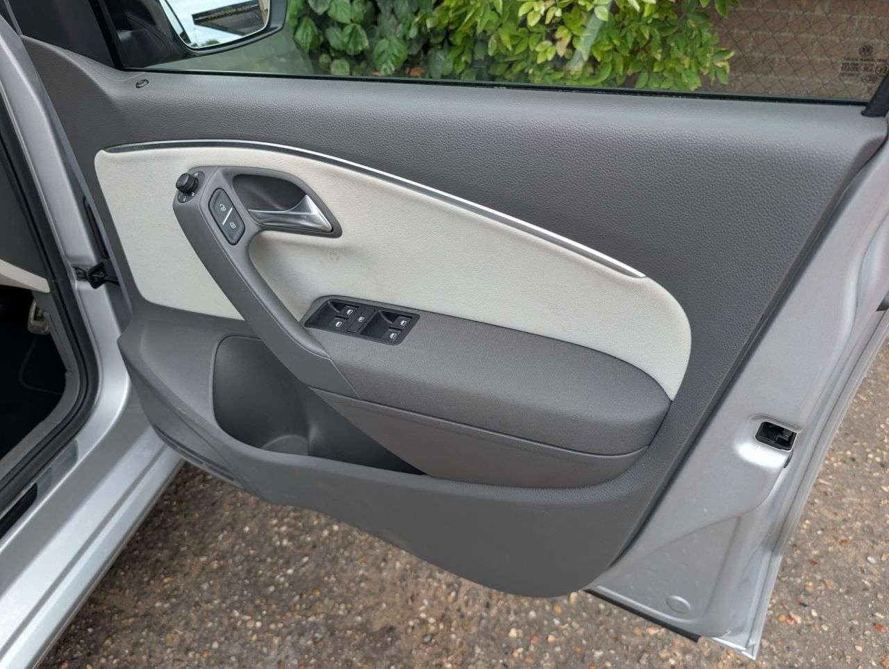 2015 VOLKSWAGEN POLO 2015 VOLKSWAGEN POLO