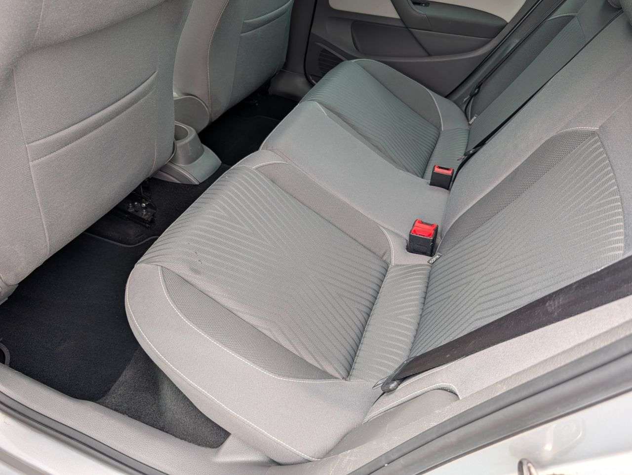 2015 VOLKSWAGEN POLO 2015 VOLKSWAGEN POLO