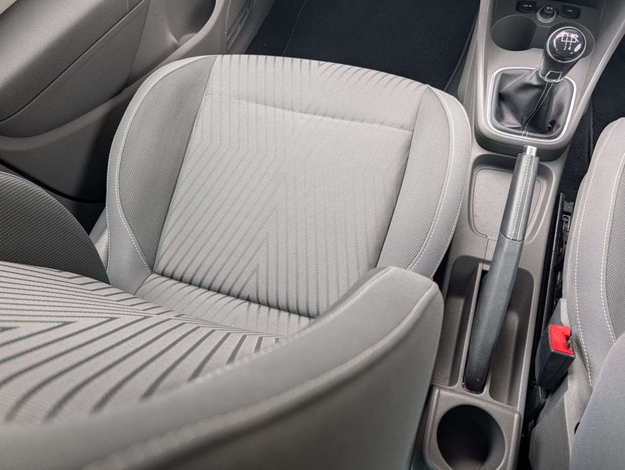2015 VOLKSWAGEN POLO 2015 VOLKSWAGEN POLO