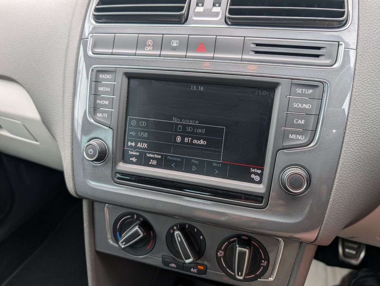 2015 VOLKSWAGEN POLO 2015 VOLKSWAGEN POLO