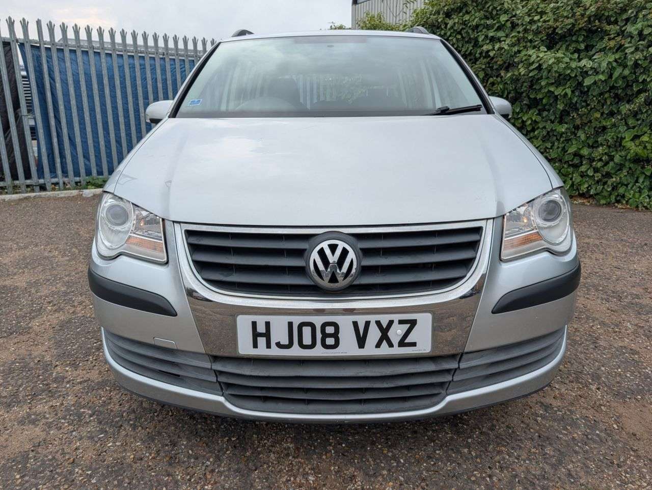 A 2008 VOLKSWAGEN TOURAN 1.9 TDI S MPV 5dr Diesel Manual (7 Seats) (157 g/km, 89 bhp) Full History N A 2008 VOLKSWAGEN TOURAN 1.9 TDI S MPV 5dr Diesel Manual (7 Seats) (157 g/km, 89 bhp) Full History N