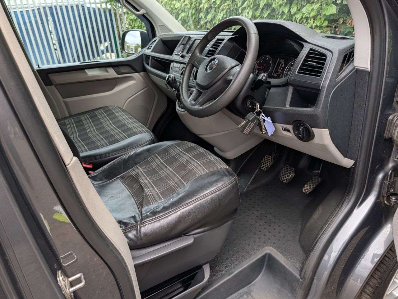 2015 VOLKSWAGEN TRANSPORTER 2015 VOLKSWAGEN TRANSPORTER