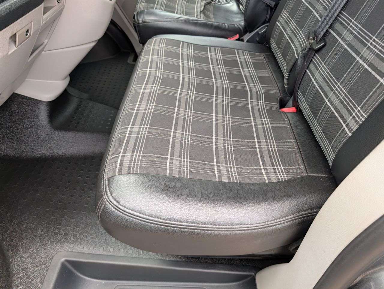 2015 VOLKSWAGEN TRANSPORTER 2015 VOLKSWAGEN TRANSPORTER