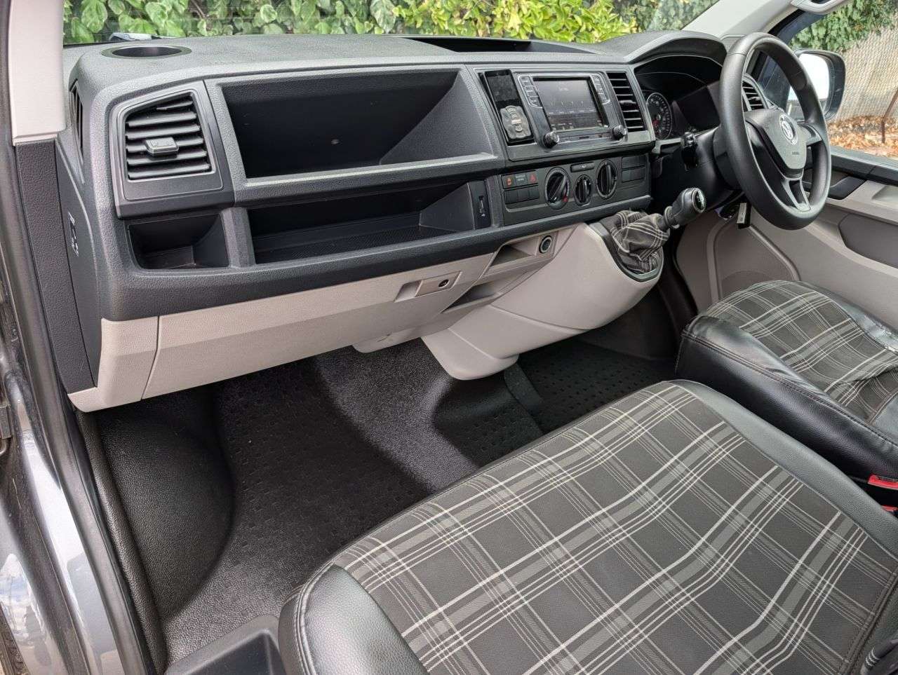 2015 VOLKSWAGEN TRANSPORTER 2015 VOLKSWAGEN TRANSPORTER