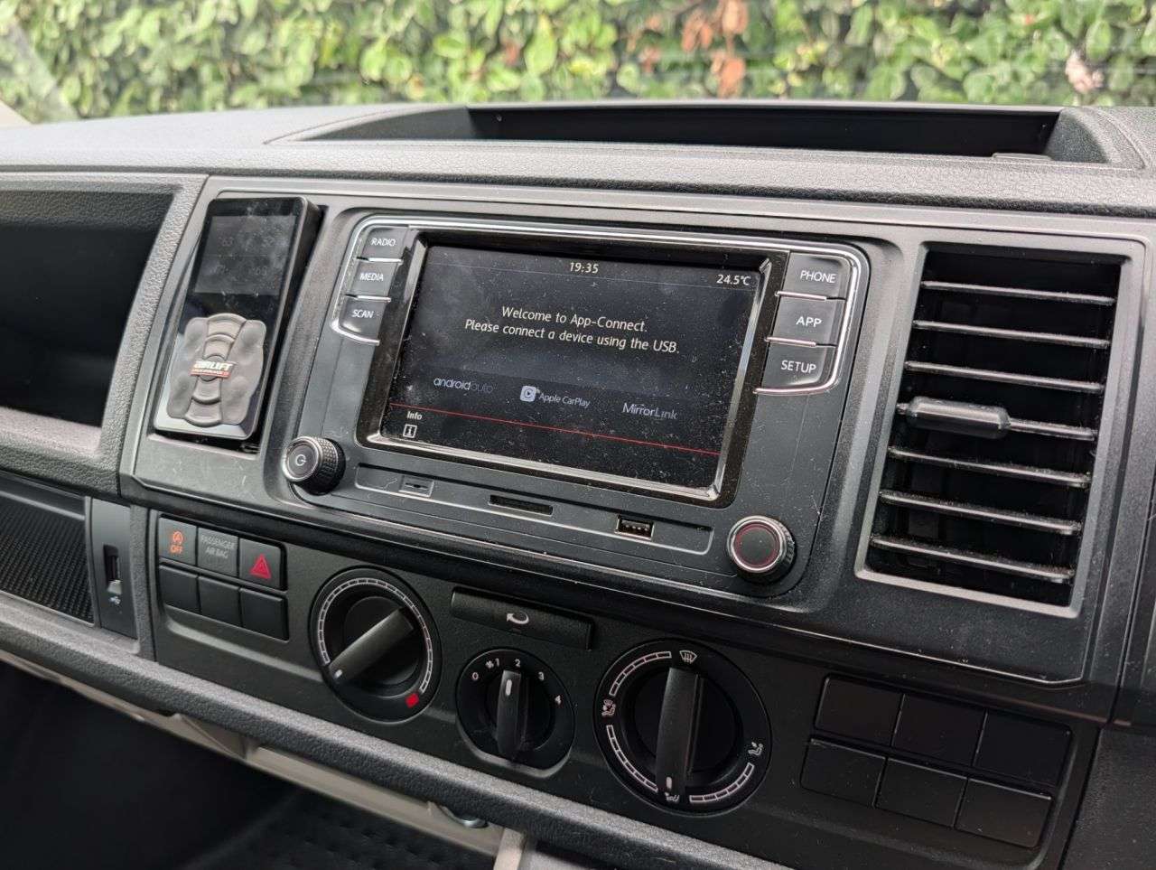 2015 VOLKSWAGEN TRANSPORTER 2015 VOLKSWAGEN TRANSPORTER