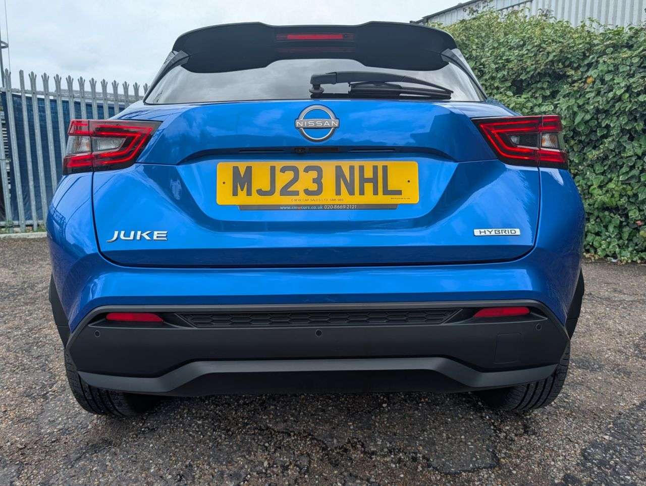 A 2023 NISSAN JUKE 1.6 N-Connecta SUV 5dr Petrol Hybrid Auto Euro 6 (143 ps) LowMiles FullHist A 2023 NISSAN JUKE 1.6 N-Connecta SUV 5dr Petrol Hybrid Auto Euro 6 (143 ps) LowMiles FullHist